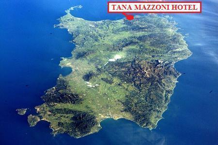 Hotel Ristorante La Tana Di Li Mazzoni Trinità d'Agultu Eksteriør billede